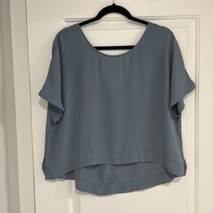 Boutique low-back silky blouse